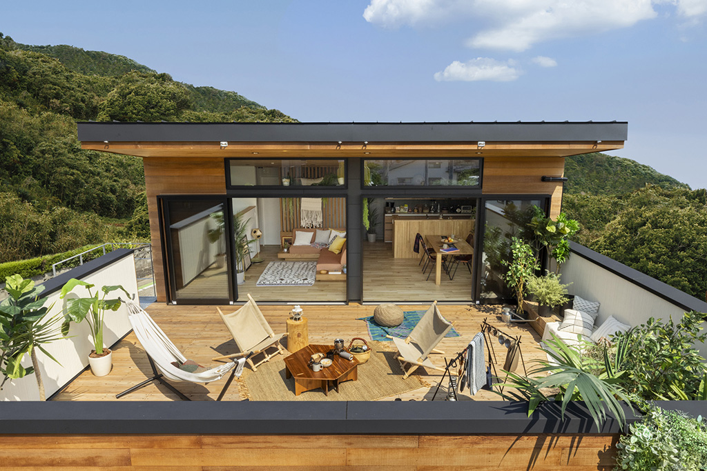 sunnytrackhouse